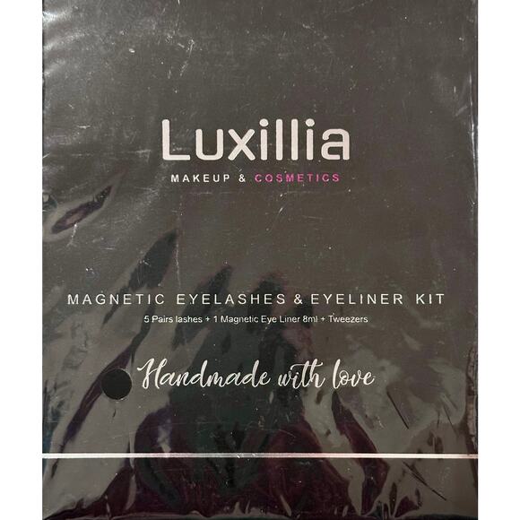 Luxillia Magnetic Lashes with Magnetic Eyeliner and Tweezers 5 pair - Picture 9 of 9